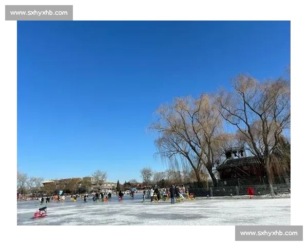 阳光沙海燃动青岛：世界沙排巡回赛演绎肌肉线条与海浪的交响